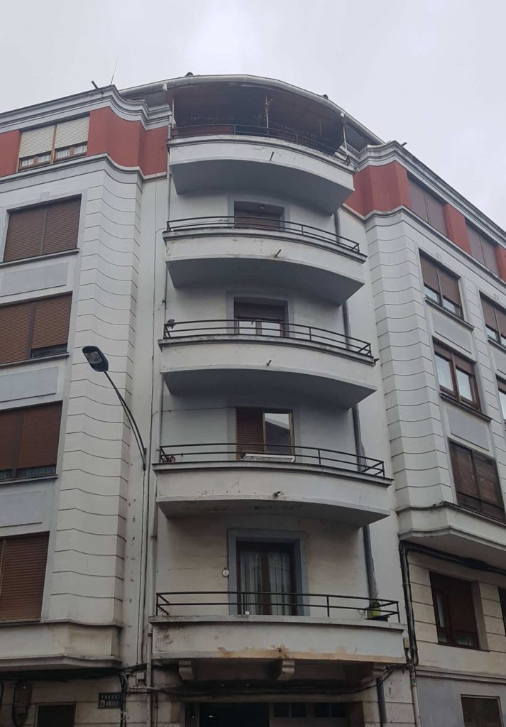 Restauración edificio en Bermeo (Vizcaya)